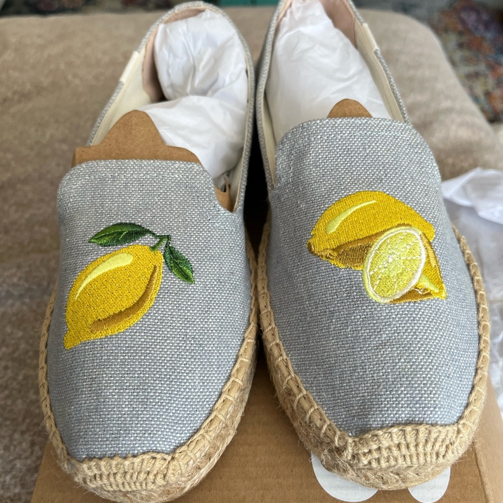 NEW NEVER BEEN WORN Blue Soludos Platform Espadrilles with Lemon Embroidery